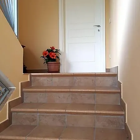 Bed & Breakfast La Rosa Tra I Laghi 3*